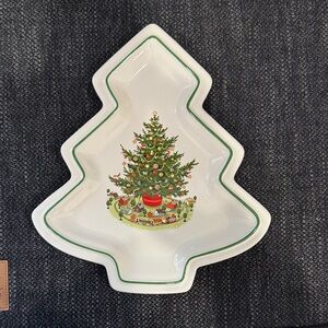 Pfaltzgraff Cream Christmas Tree Dish
